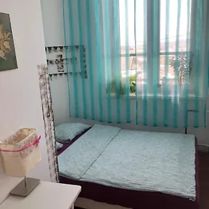 Pokoj 12e Краков